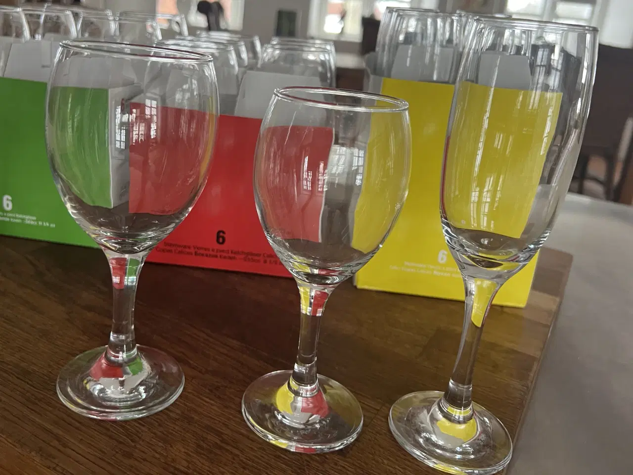 Billede 2 - 50 Rødvin+Hvidvin+Champagne+Vandglas