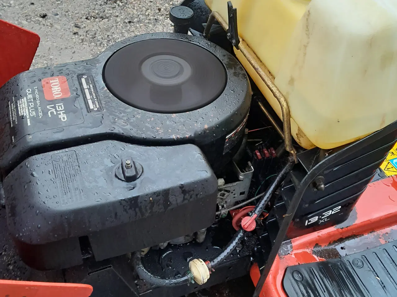 Billede 2 - Toro 13-32 plænetraktor