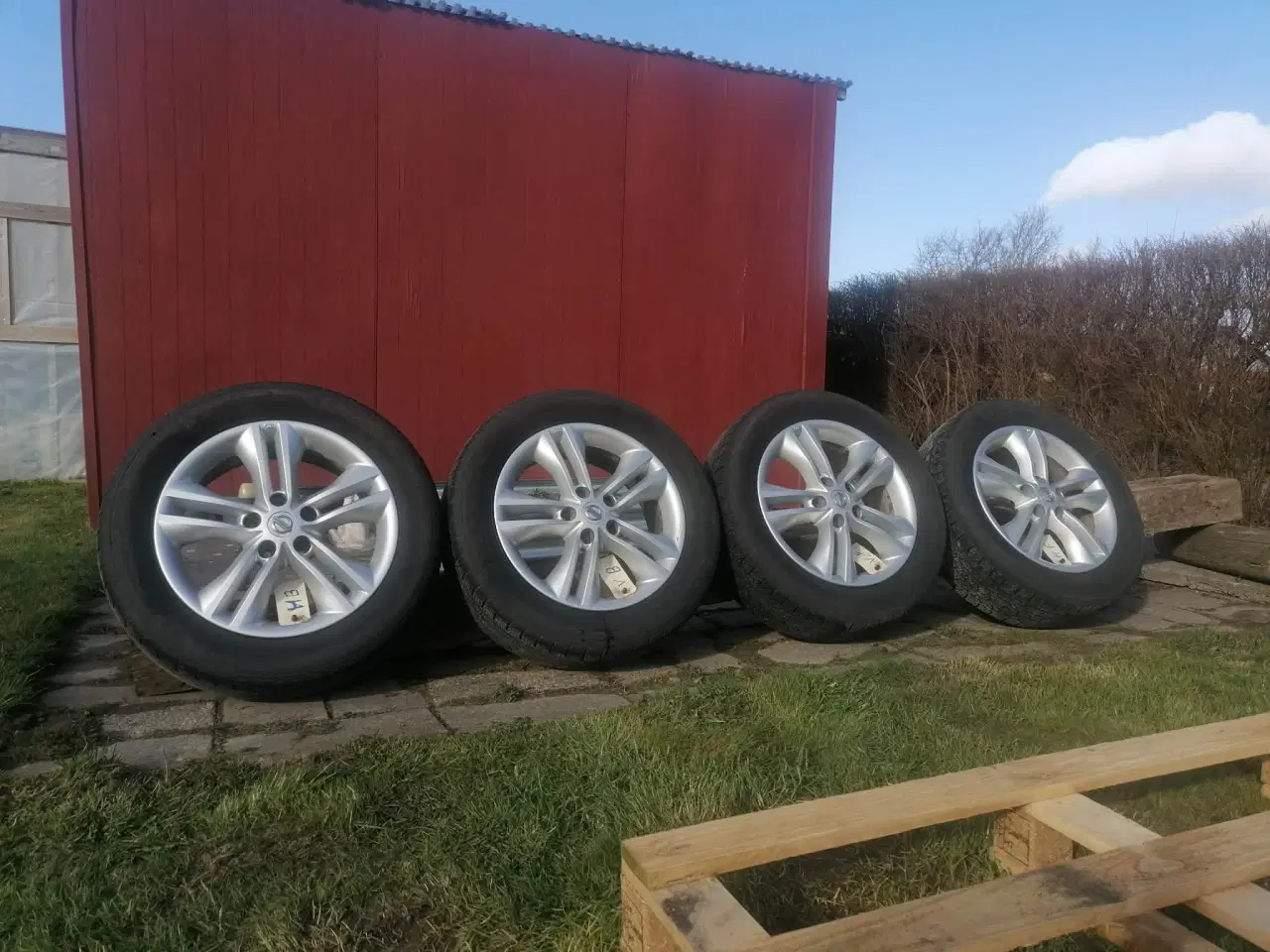 Billede 1 - Nissan Qashqai fælge M.Helårsdæk