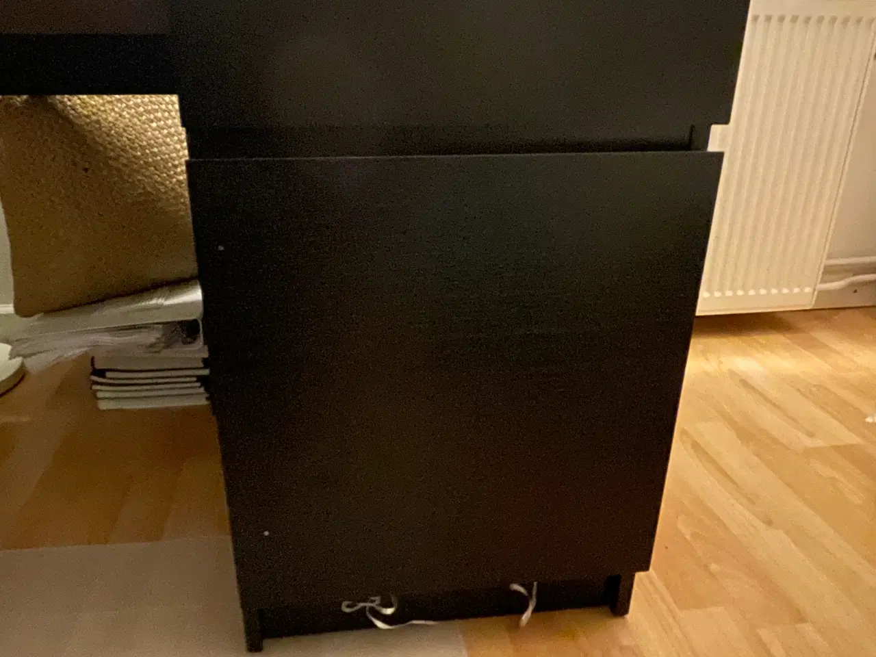 Billede 2 - flotte skrivebord i sort træ