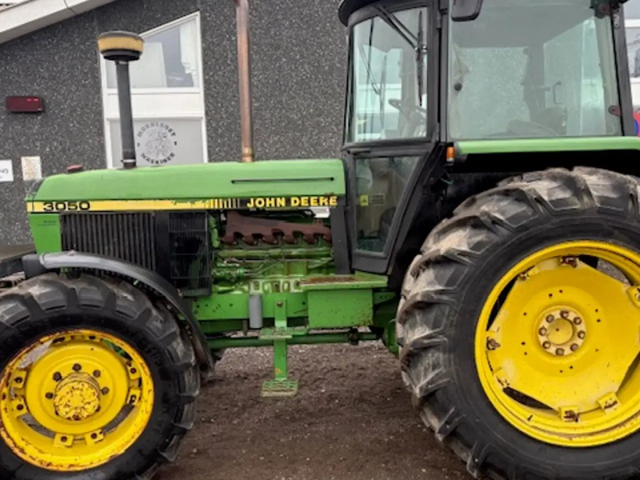 Billede 2 - John Deere 3050 4WD MED FRONTVÆGTE