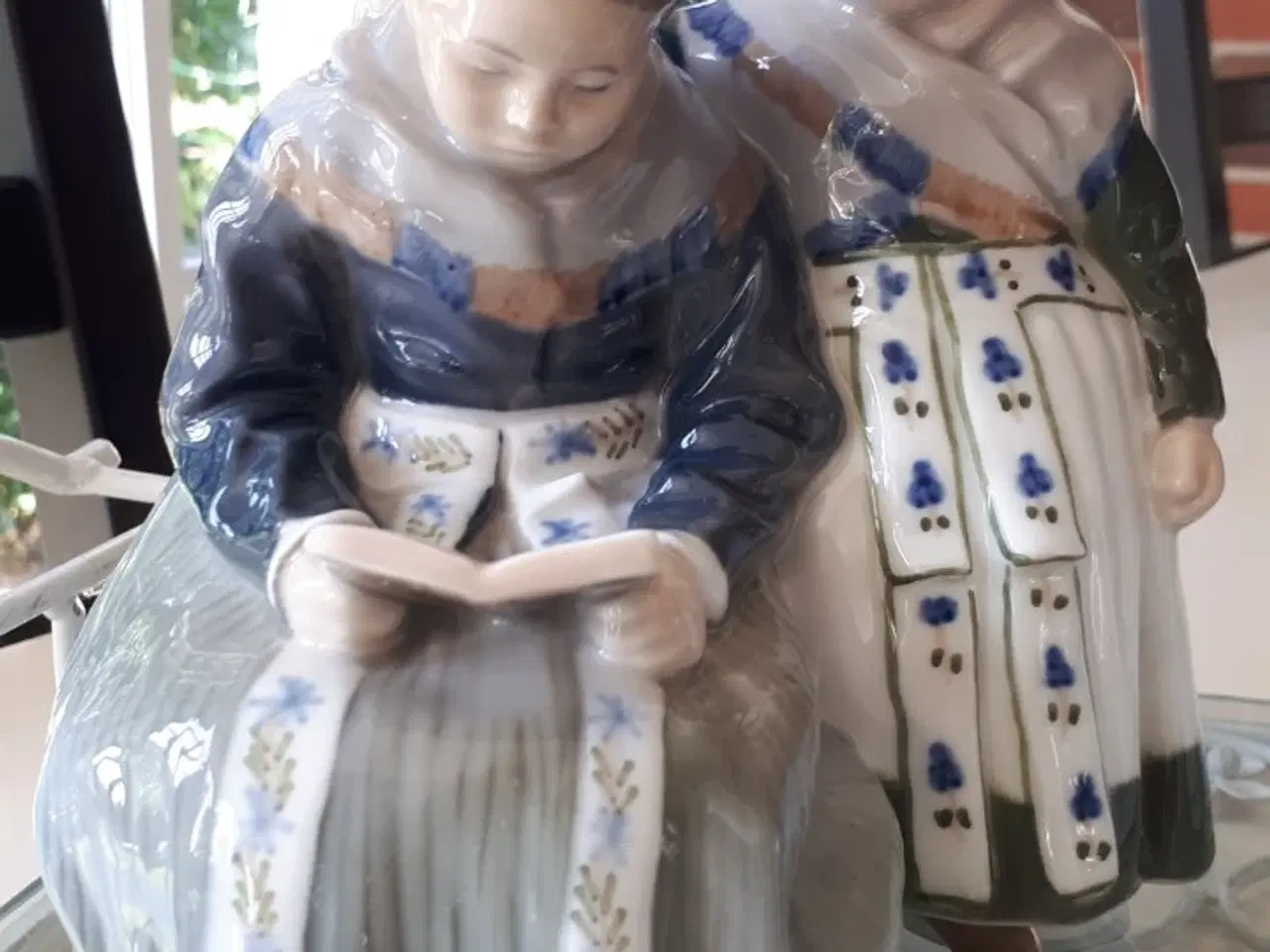 Billede 2 - Royal Copenhagen, Amagerpiger 1. Sort. fejlfri