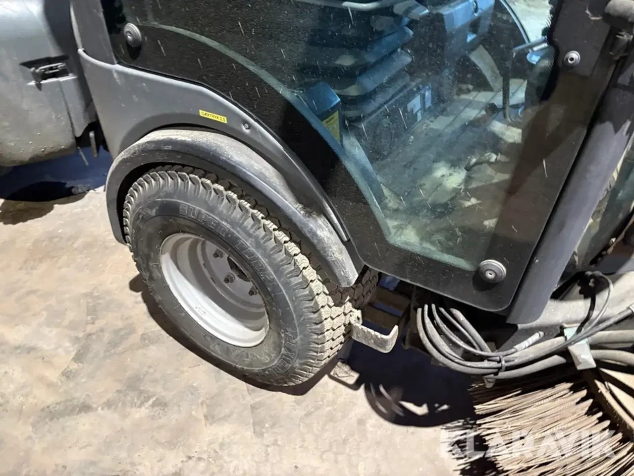 Billede 12 - Fejemaskine Kärcher M130