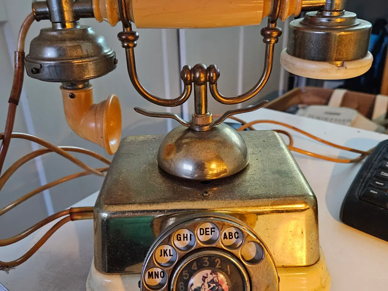 Billede 1 - Old Vintage Tabel Phone from Denmark around 1950es
