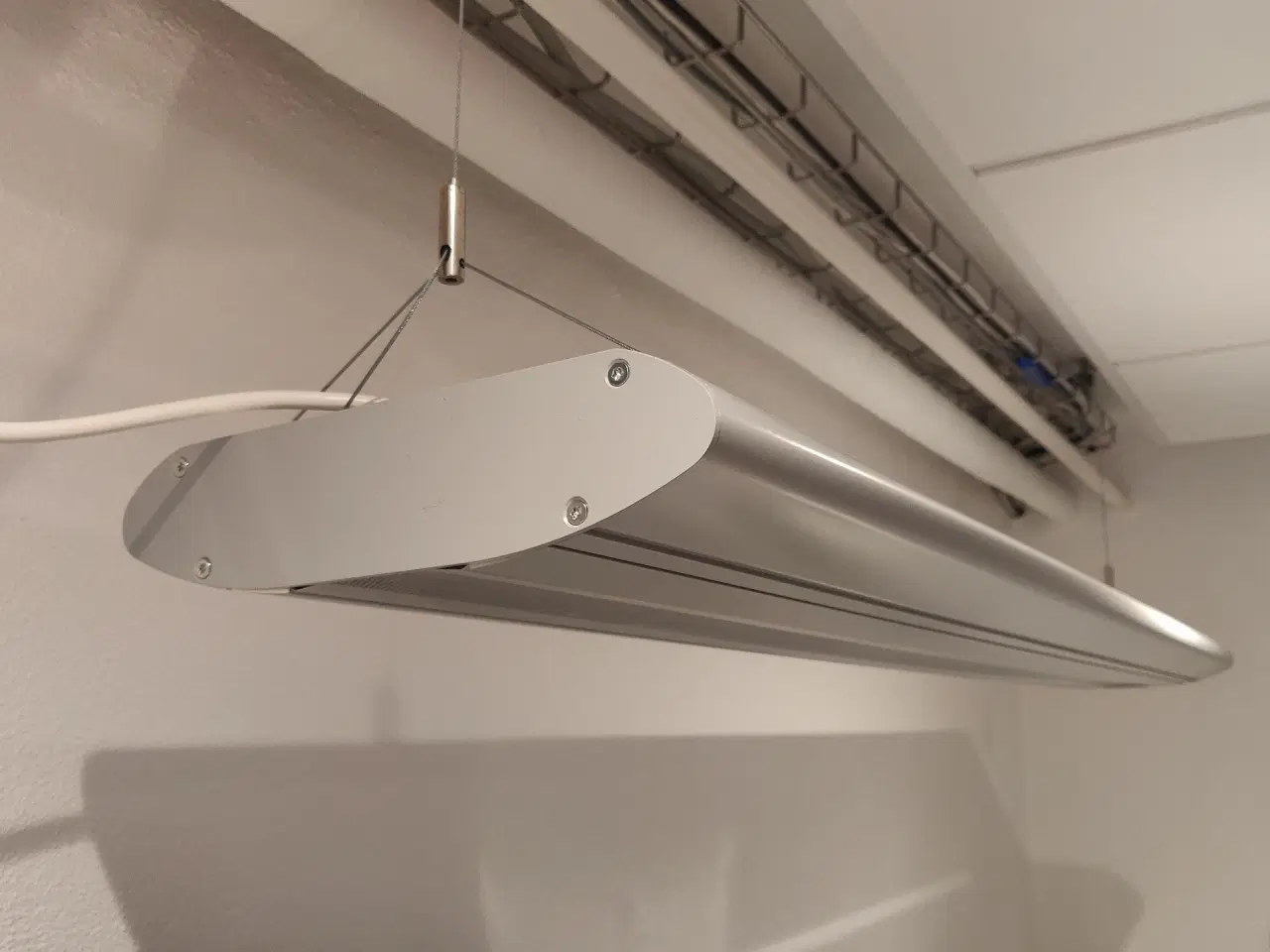 Billede 1 - Lamp designarmatur i aluminium