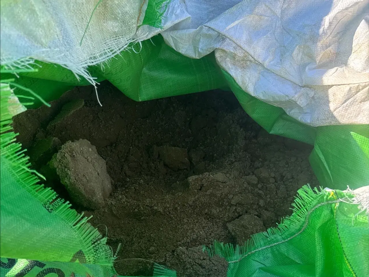 Billede 1 - Afretningssand og stabilgrus