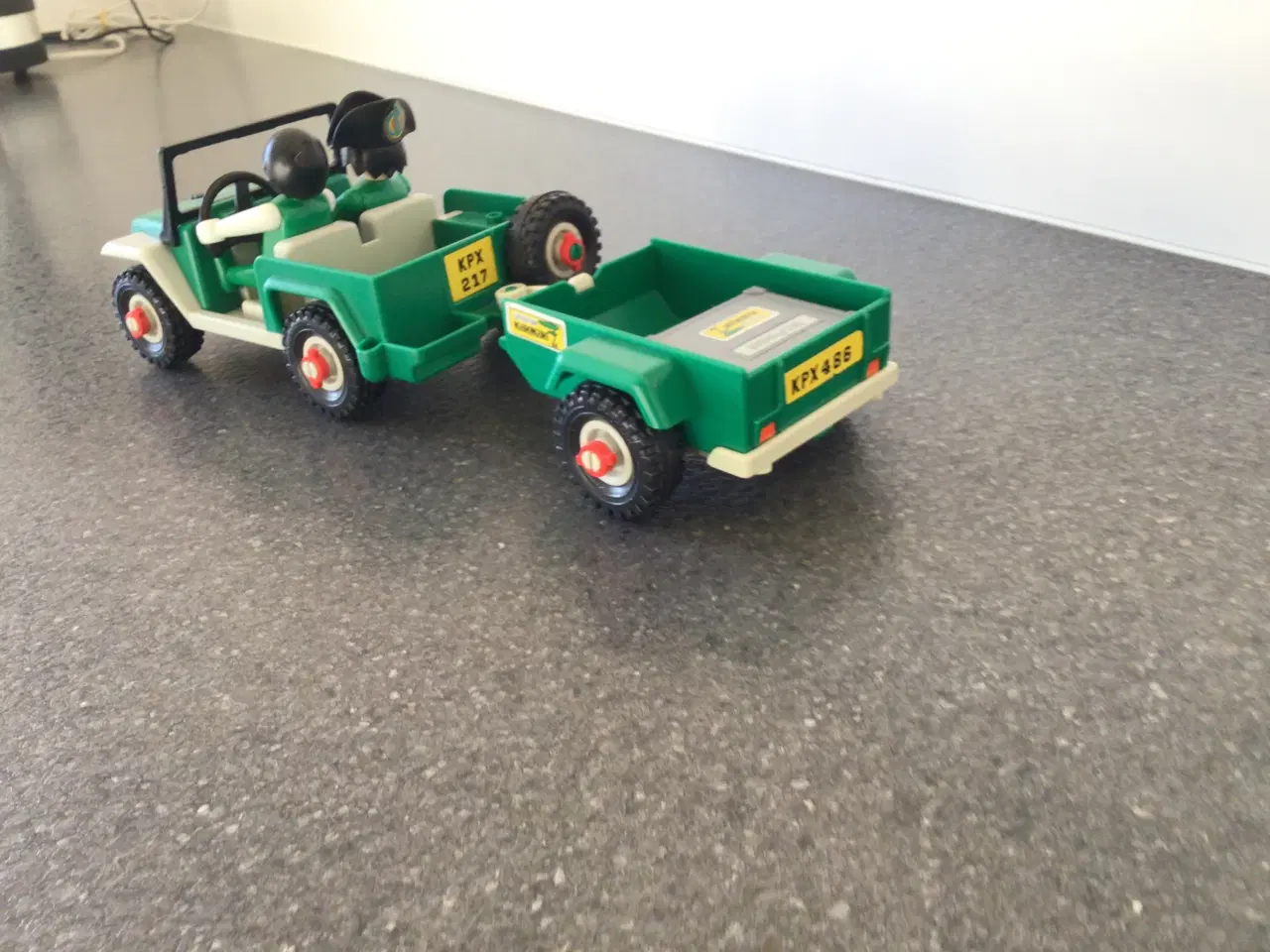 Billede 2 - Playmobil Jeep med anhænger