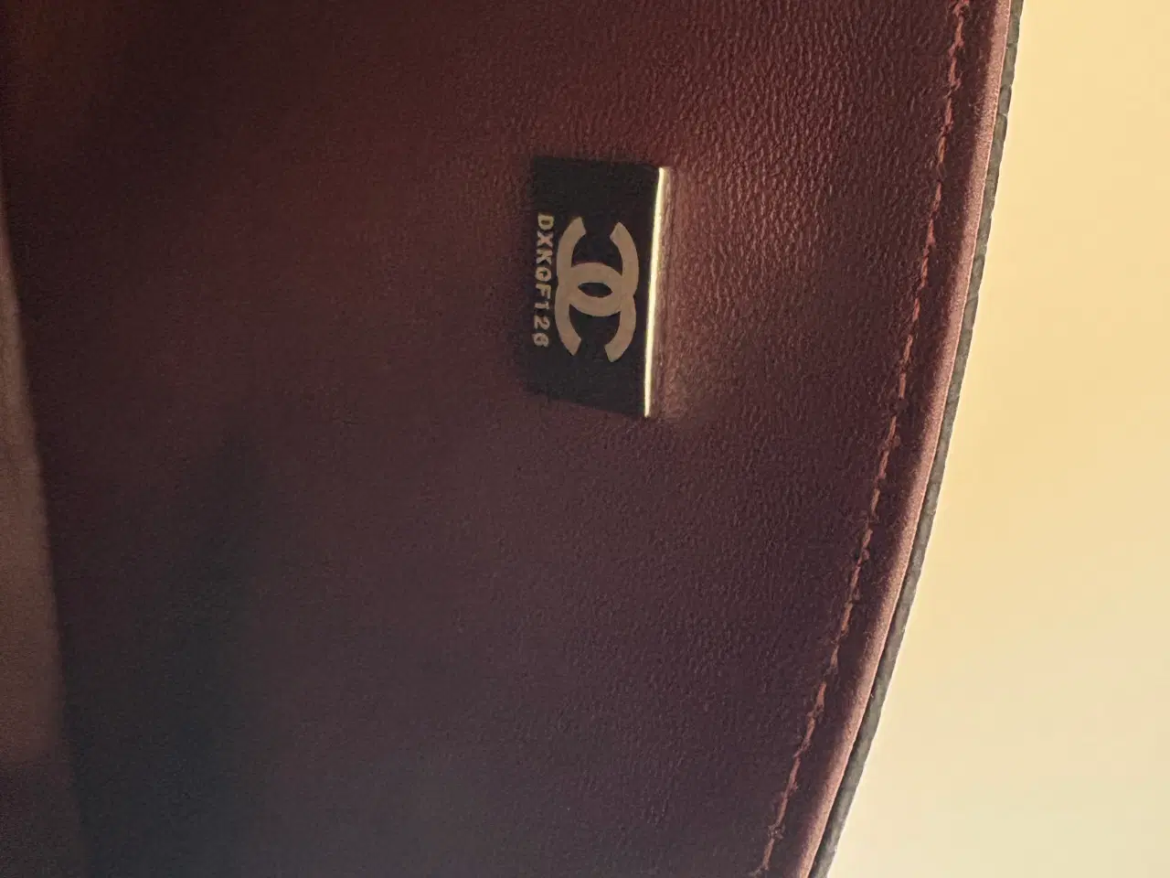 Billede 4 - Chanel medium flap