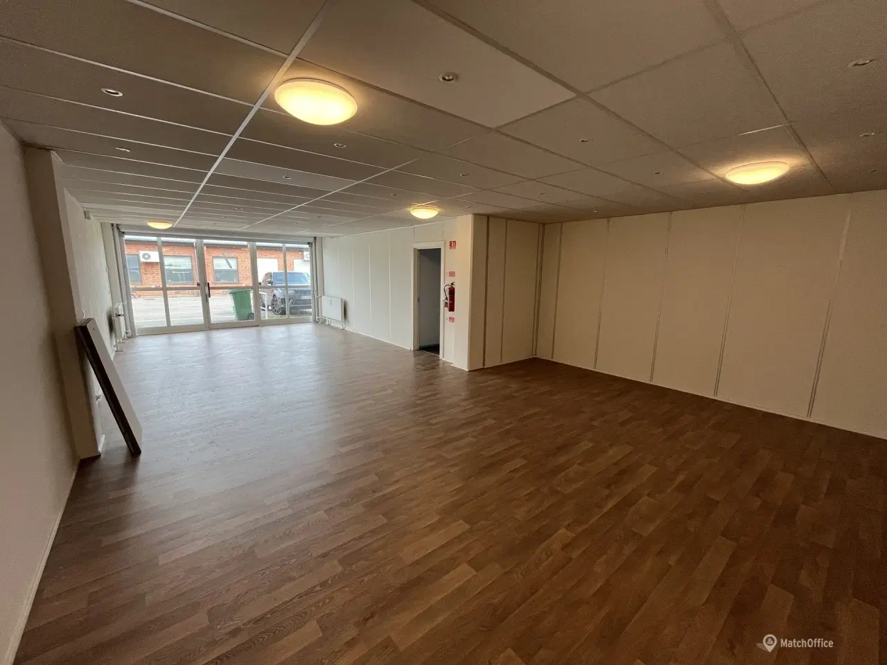 Billede 2 - Flot lagerlejemål med mulighed for kontor.