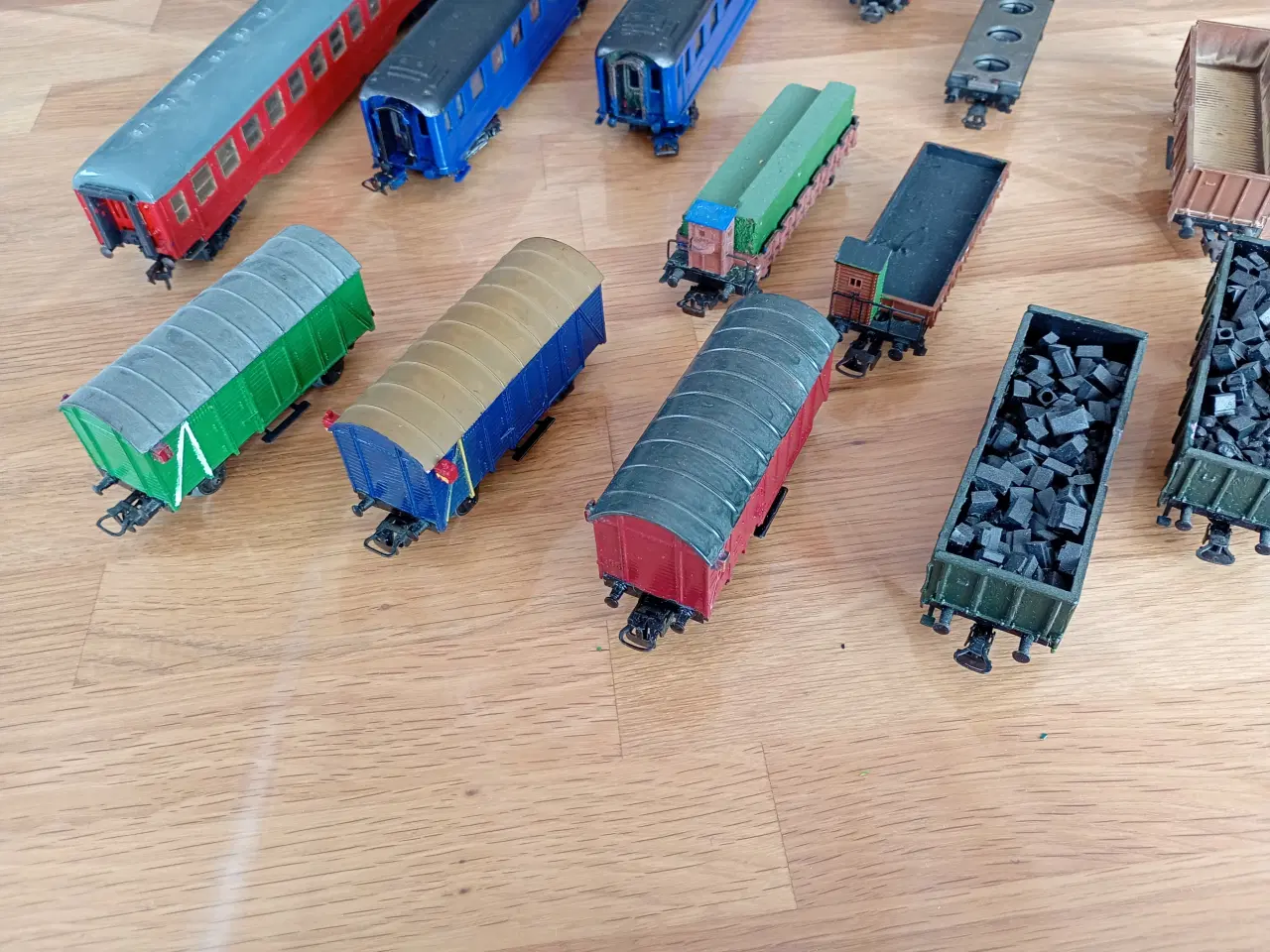 Billede 4 - 13 Diverse togvogne