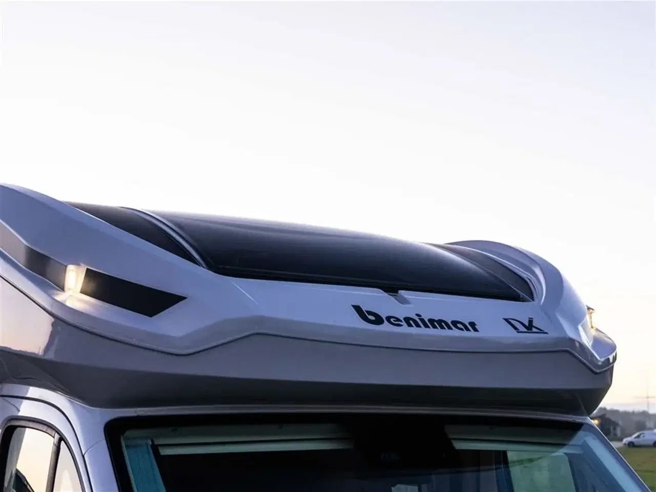 Billede 33 - 2026 - Benimar Mileo 263   Skandinavisk design og komfort året rundt