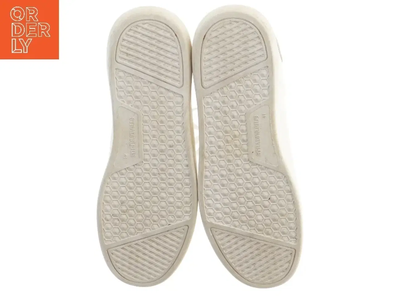 Billede 3 - Hvide sneakers fra Stradivarius (str. 41 )