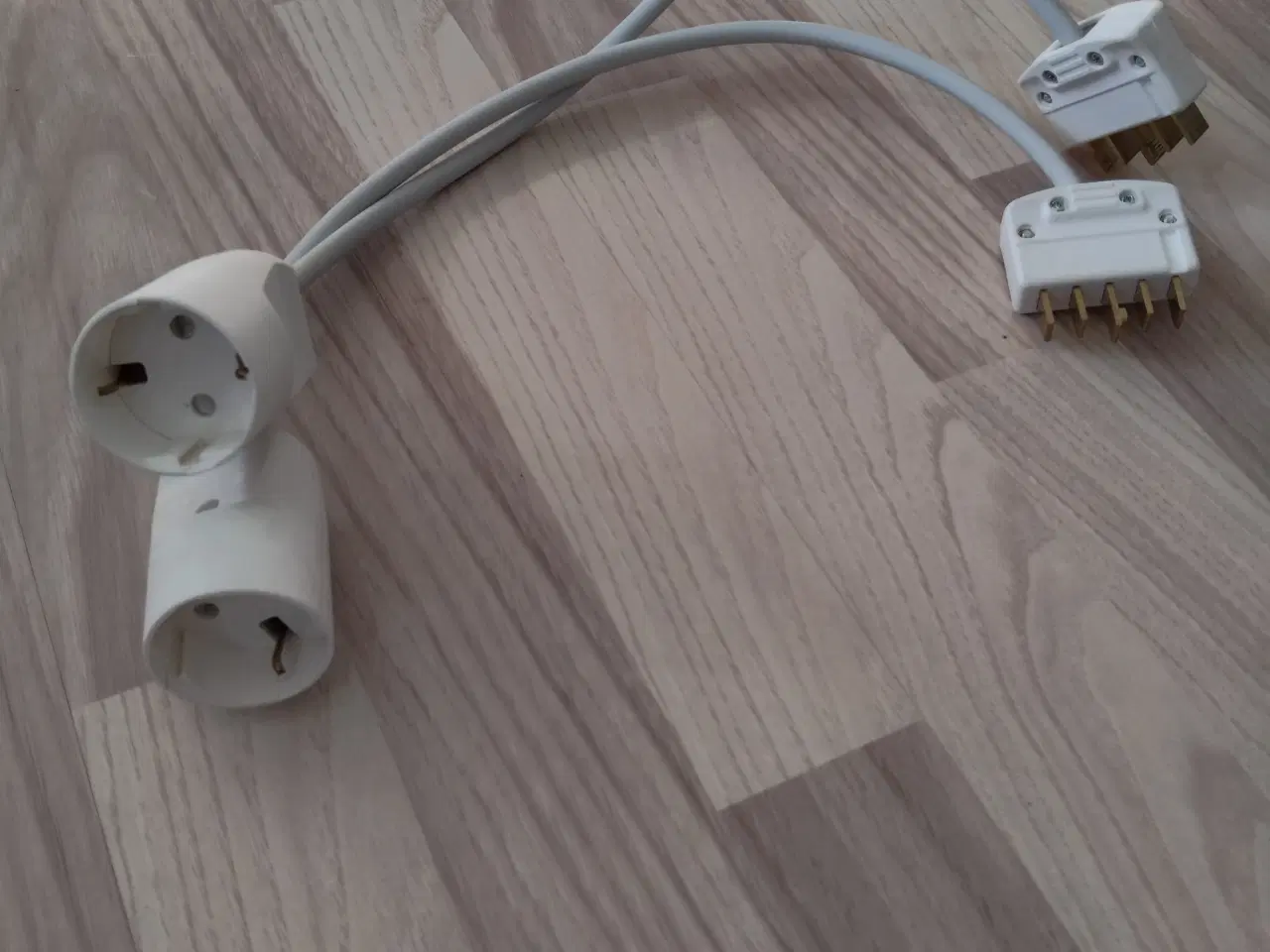 Billede 1 - Overgangsstik Flerpolet til Schuko