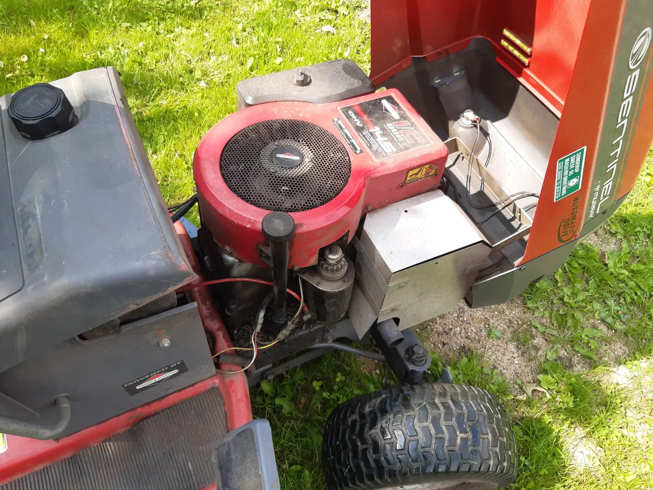 Billede 2 - Murray med 14 hk B/s motor 