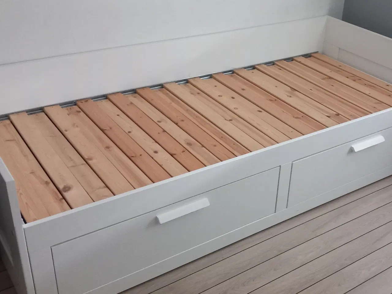 Billede 1 - Udtræksseng 