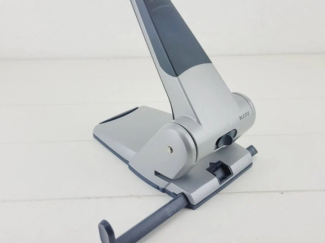 Billede 7 - ⭐️- Leitz hulmaskine Model 5180