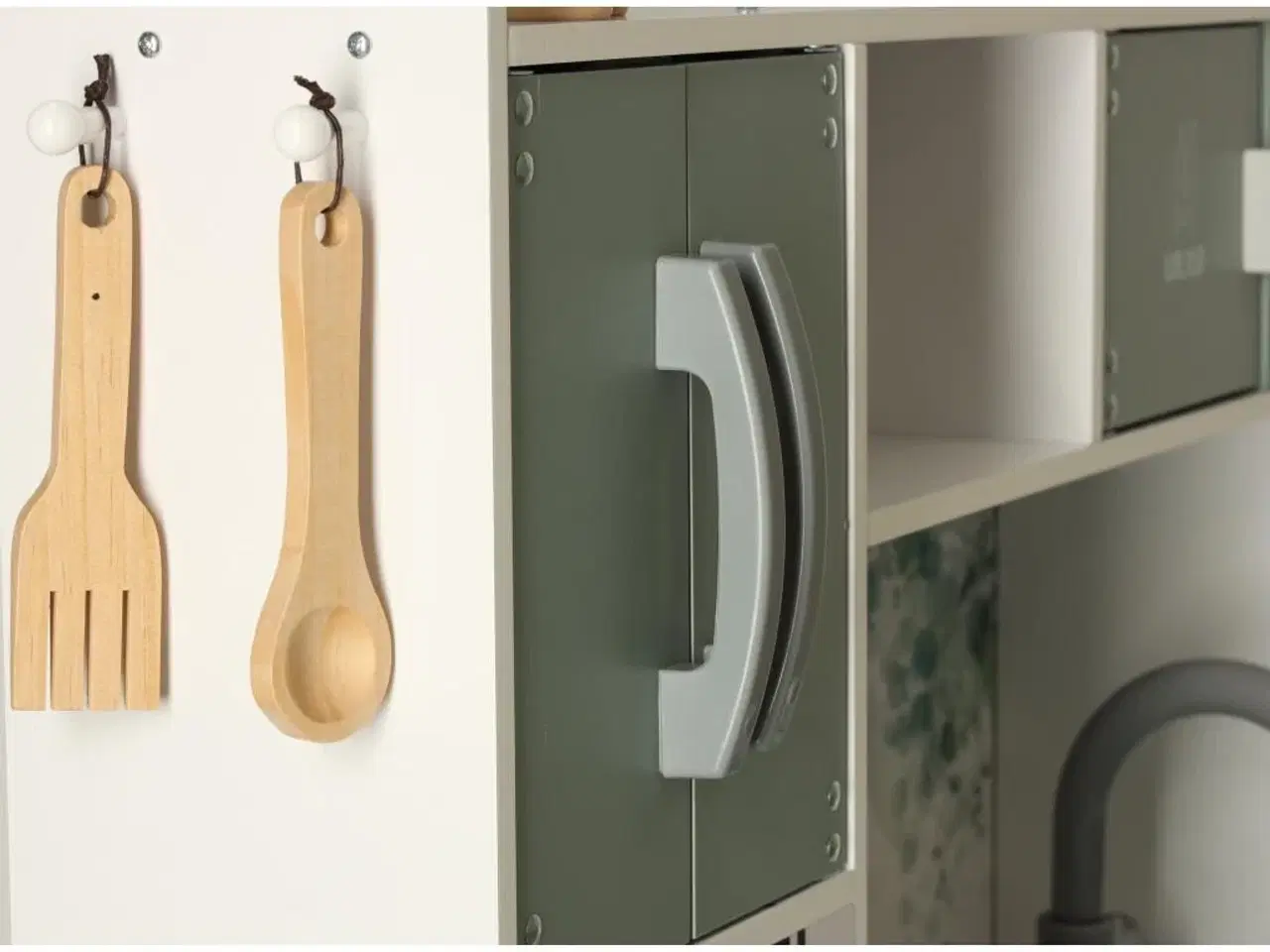 Billede 10 - Legekøkken i træ LULILO Saliko med tilbehør og espressomaskine