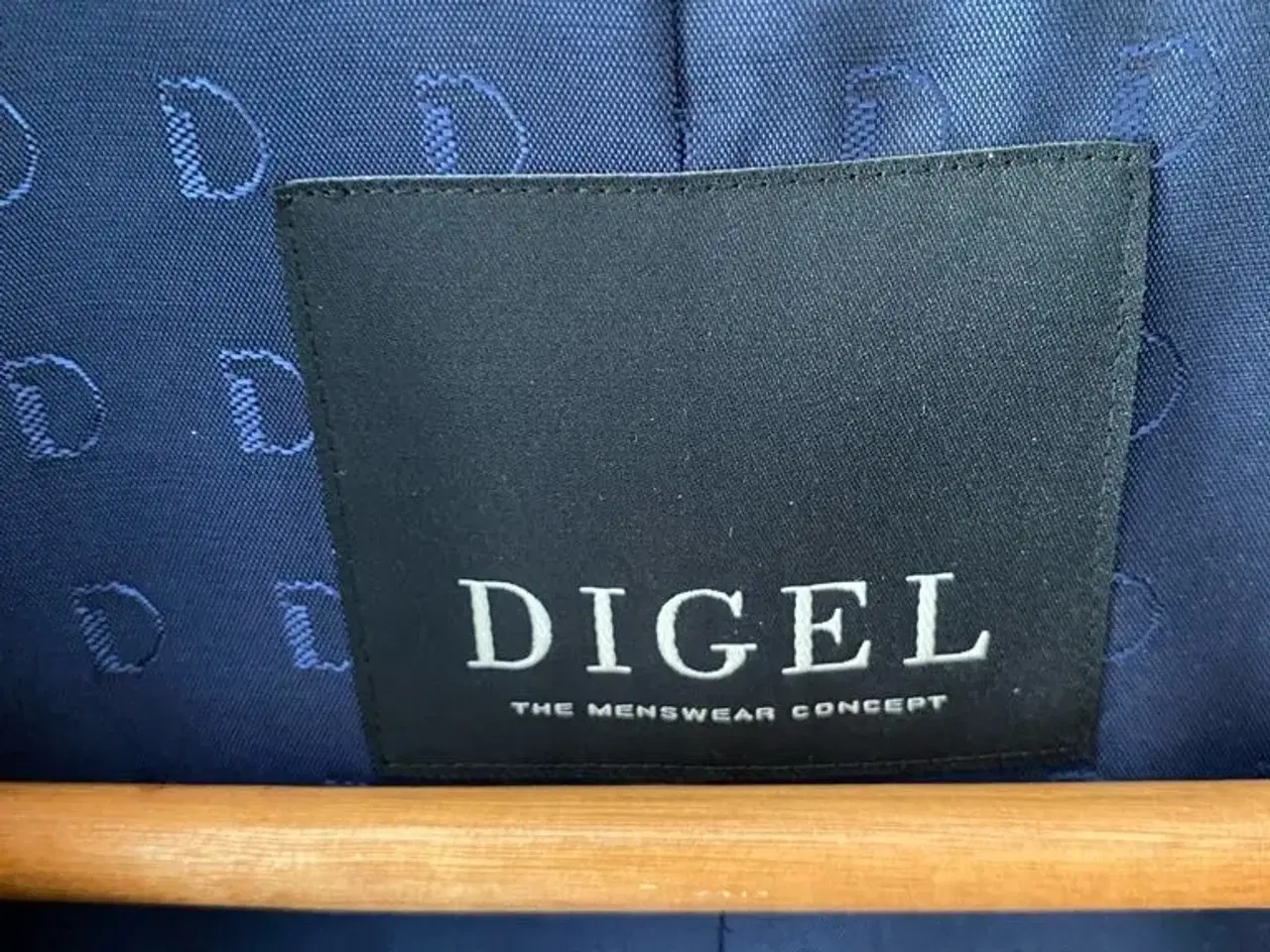 Billede 4 - Næsten nyt Digel jakkesæt sælges
