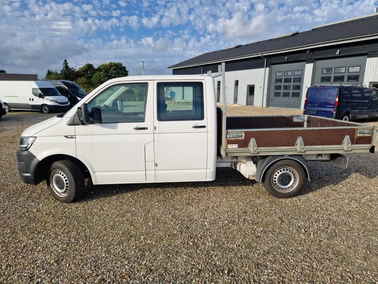 Billede 2 - VW Transporter 2,0 TDi 114 Db.Kab m/lad