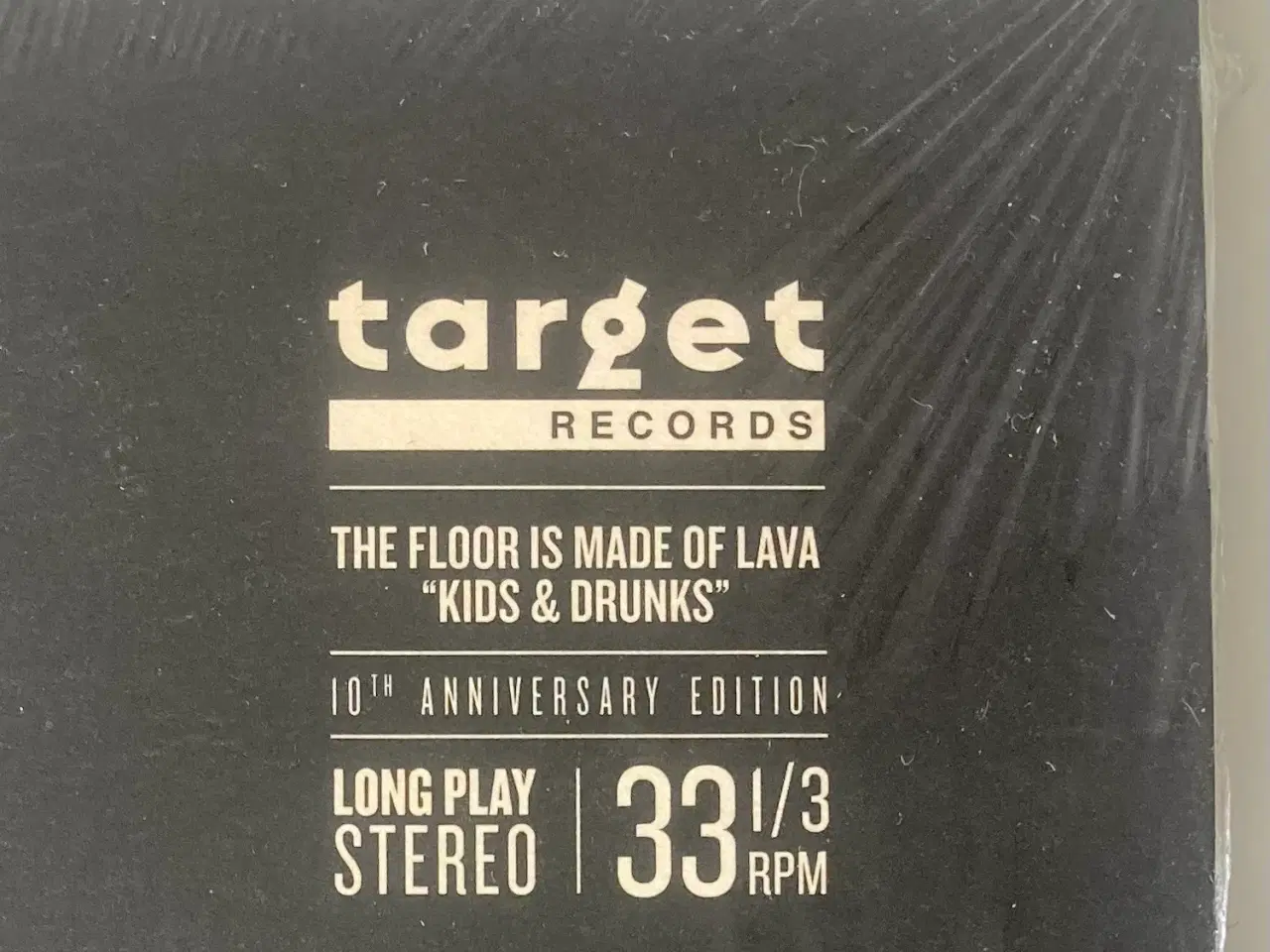 Billede 3 - The Floor is Made of Lava - Kids & Drums (ltd ed) 