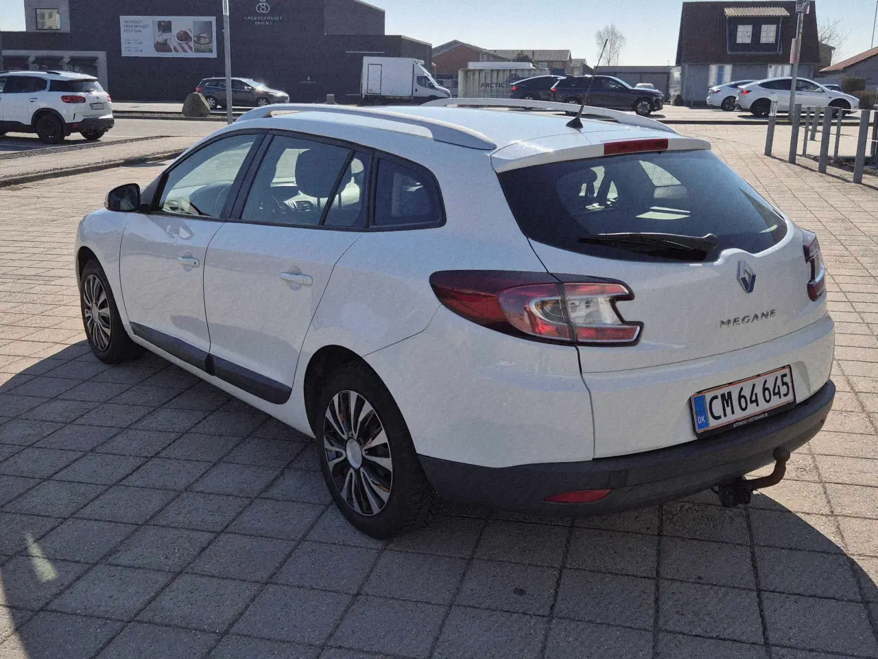 Billede 4 - Nysynet lav km pæn og velholdt fuld service 