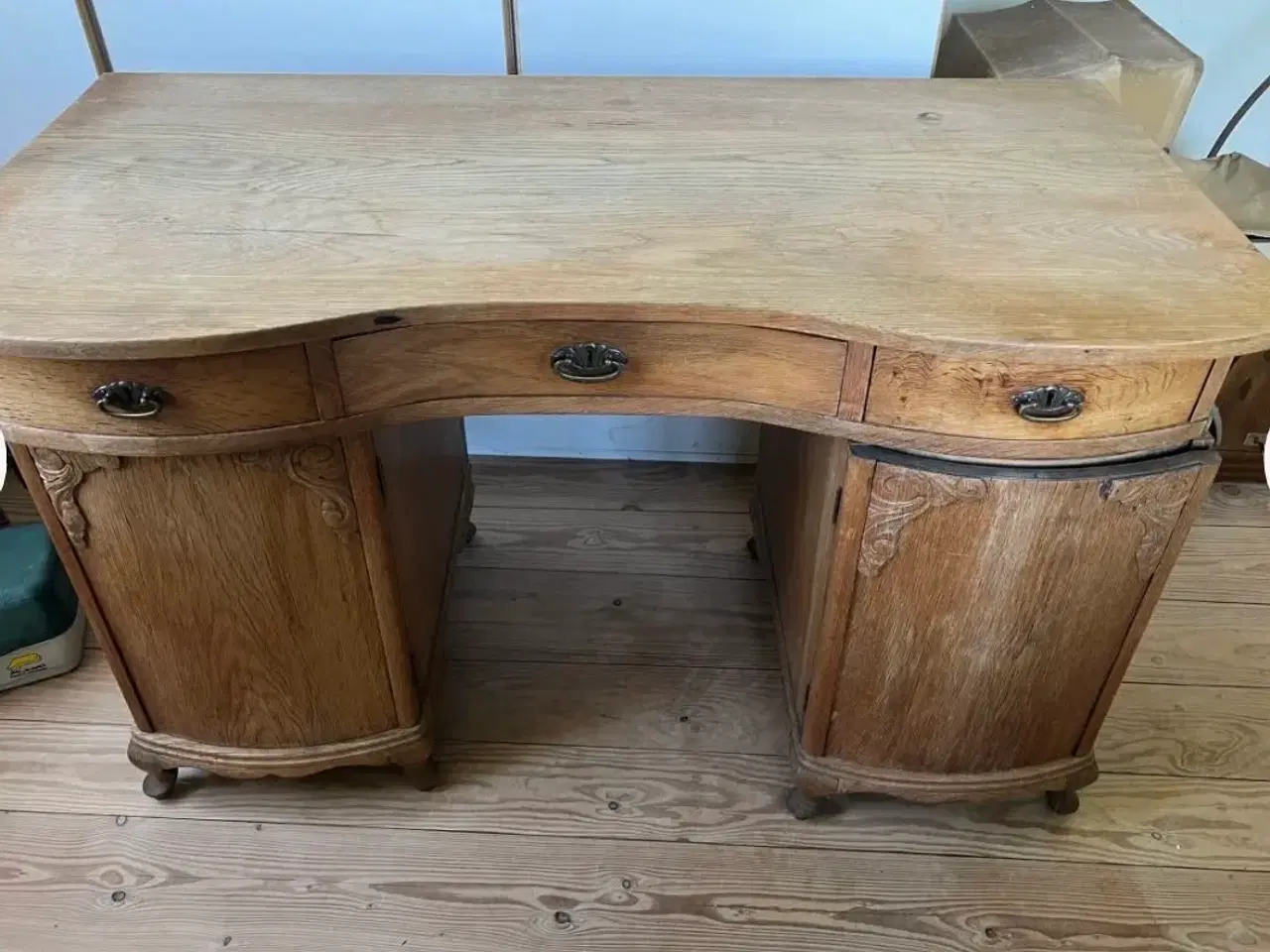 Billede 1 - Skrivebord i eg