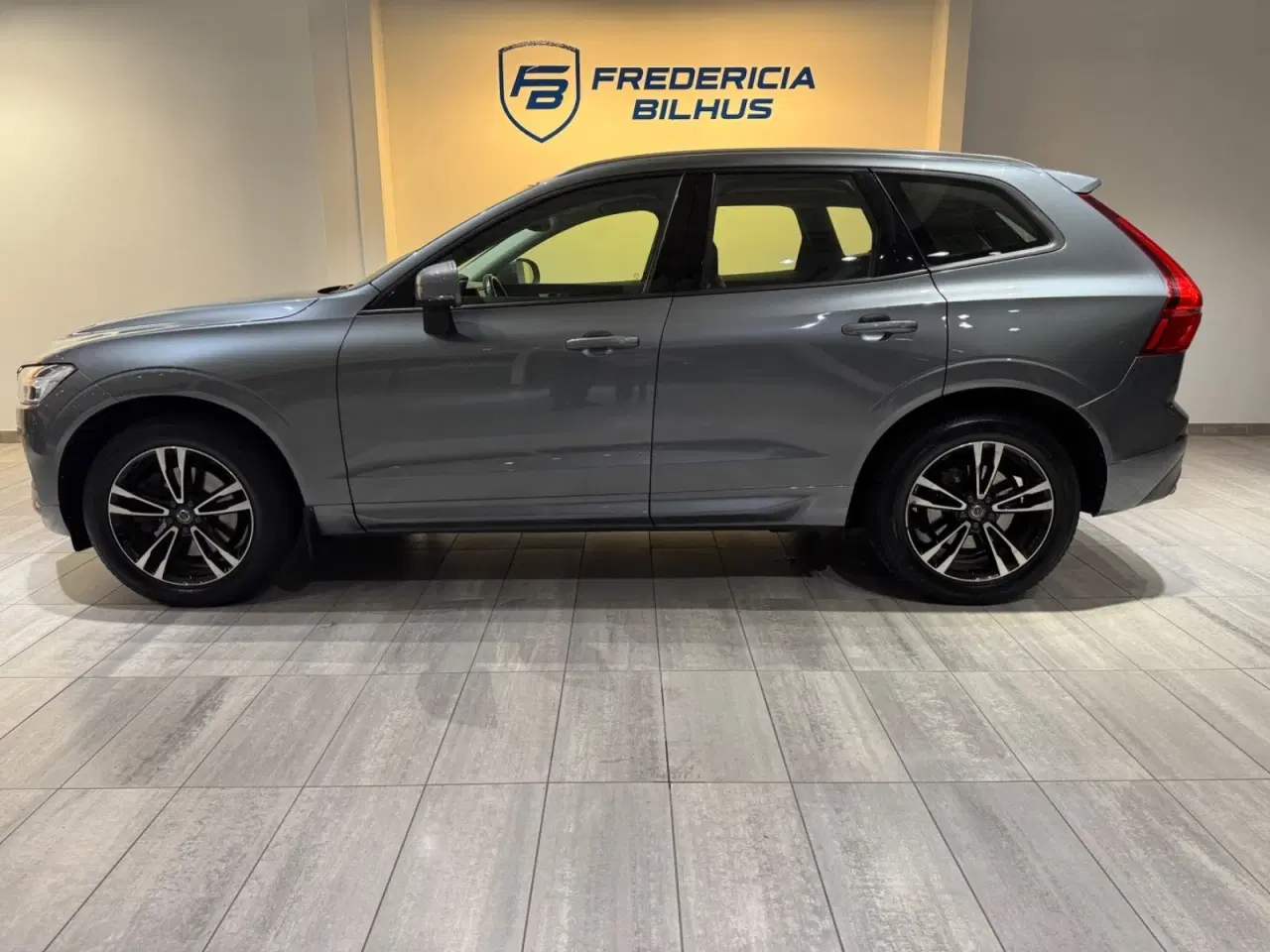 Billede 2 - Volvo XC60 2,0 D4 190 Momentum aut. AWD