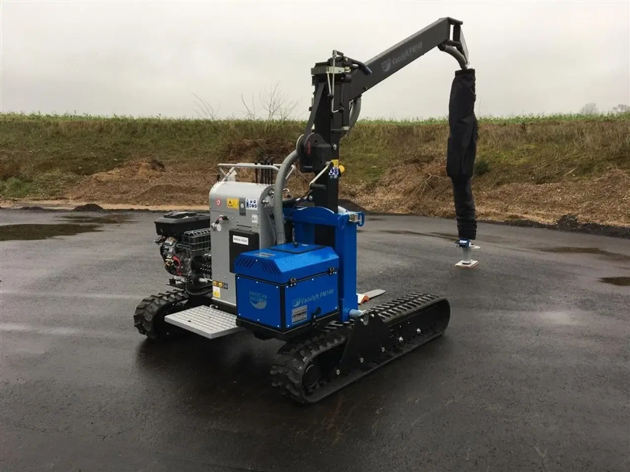 Billede 1 - Pritec Vaculyft PM 140 Selvkørende Vacumløfter til alle slags fliser og kansten