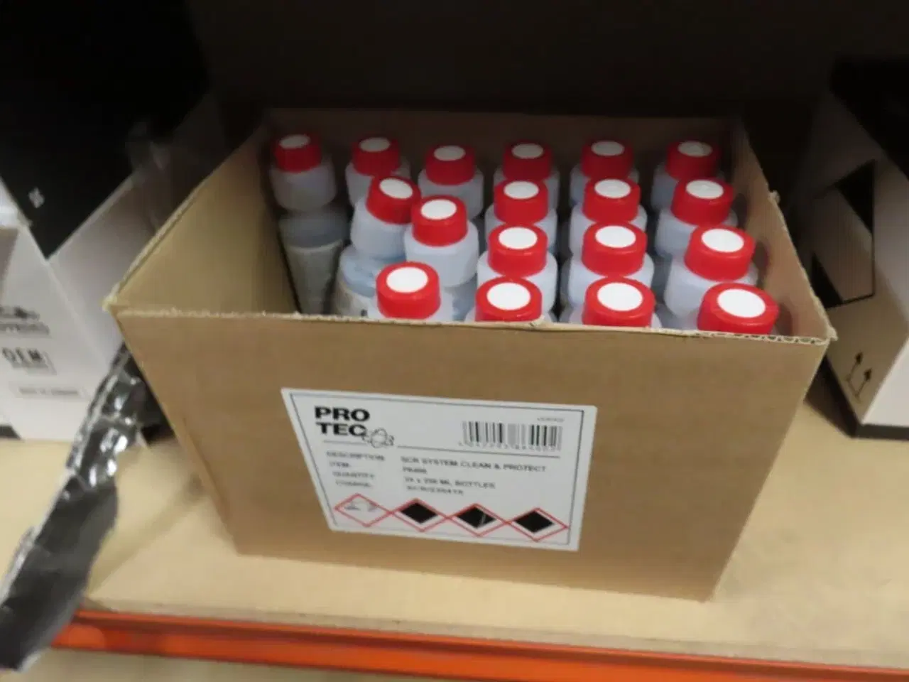 Billede 17 - Stort parti sikaflex og tilsætningsstoffer