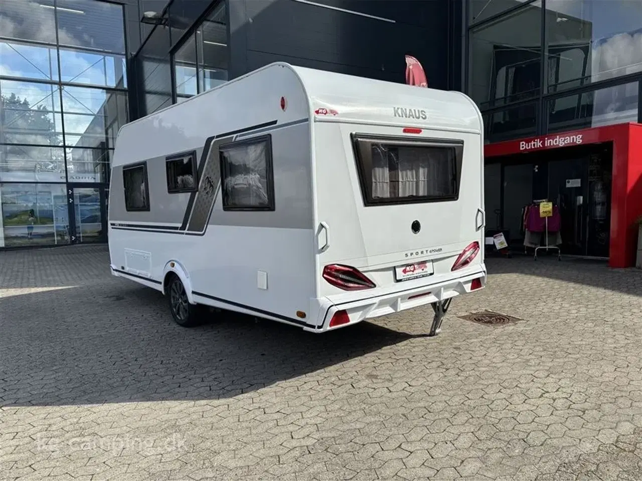 Billede 2 - 2022 - Knaus Sport 450 FU SPORT E POWER SELECTION   Moderne el-drevet campingvogn med Mover og fortelt