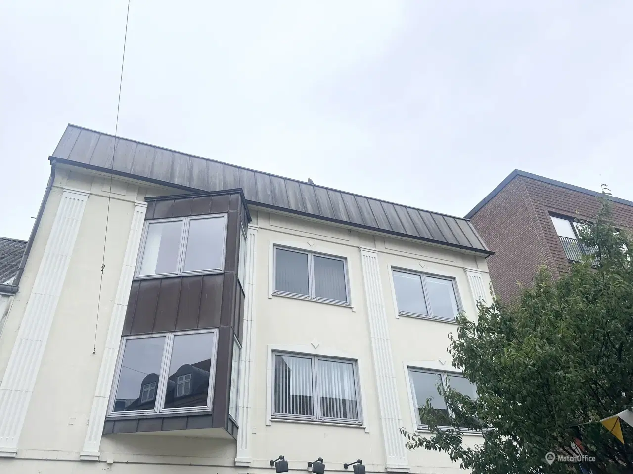 Billede 14 - Central beliggenhed på gågaden