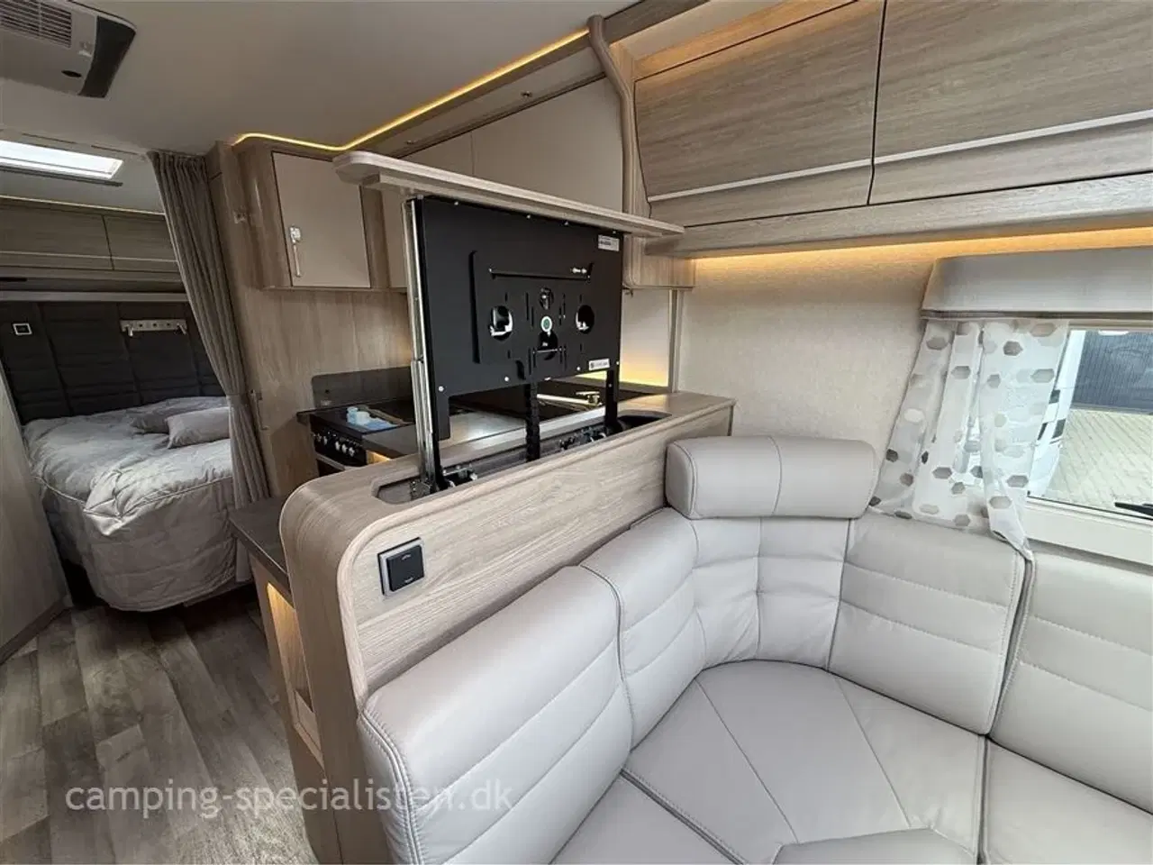 Billede 5 - 2023 - Kabe Royal 600 CXL DXL   Pæn og meget velholdt luksus campingvogn - Kabe Royal 600 CXL DXL fra 2023 - Kan nu opleves hos Camping-Specialisten