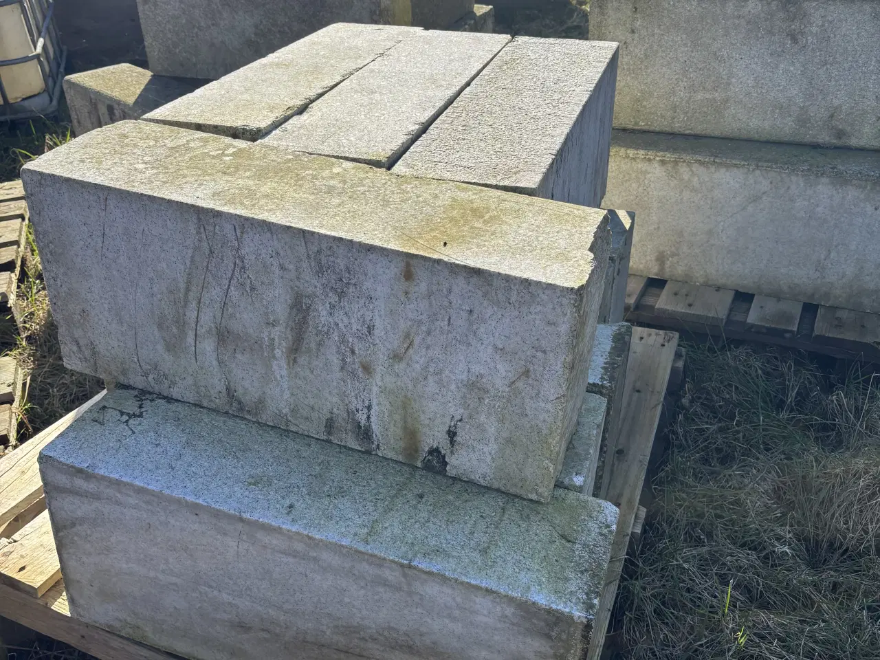 Billede 2 - Hvide granit trin - 19x70x30cm. Gode til trappe/ha