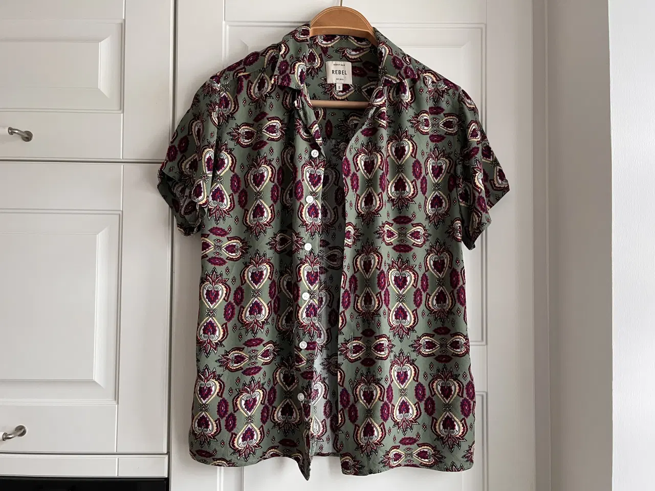 Billede 1 - Skjorte, Rebel, Str. S