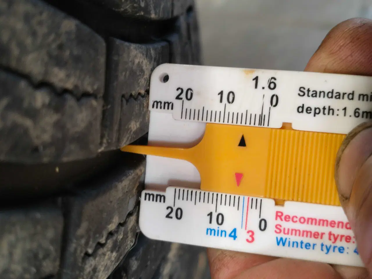 Billede 3 - Pirelli Scorpion 255/45-19 vinterdæk,