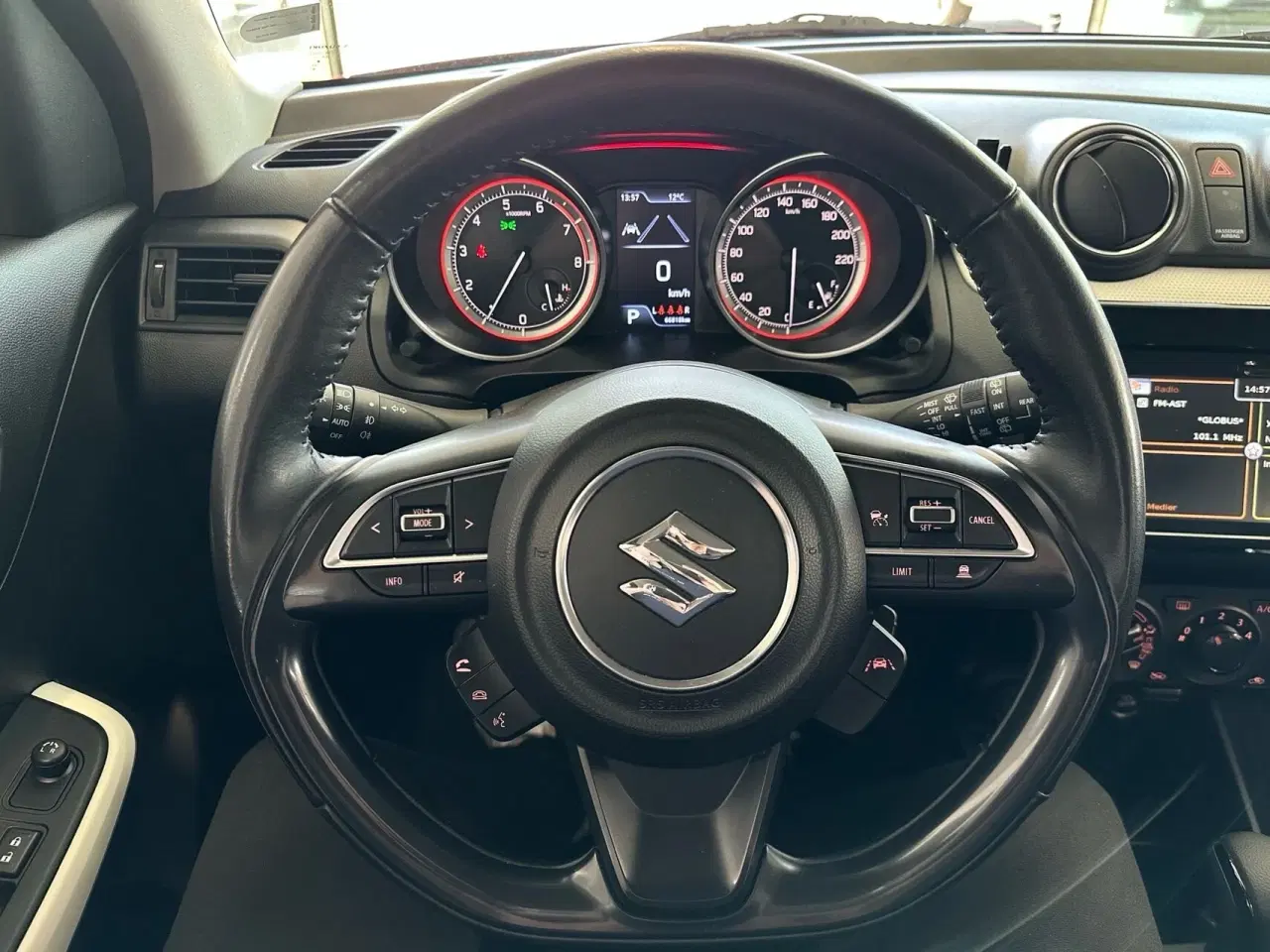Billede 9 - Suzuki Swift 1,2 Dualjet  Mild hybrid Action AEB CVT 83HK 5d Trinl. Gear