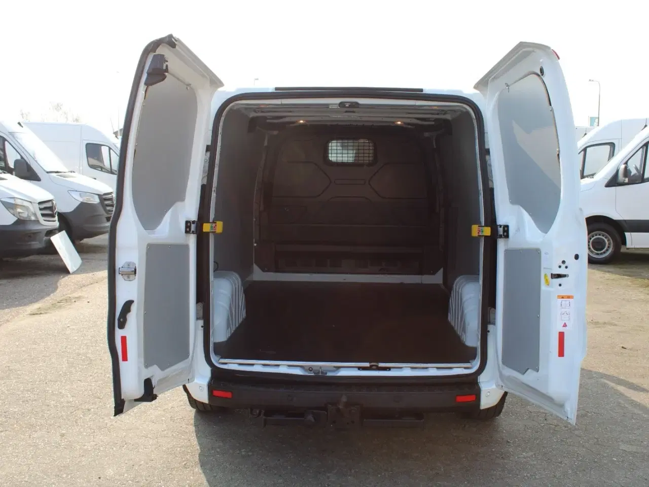 Billede 10 - Ford Transit Custom 300L 2,0 TDCi 130 Trend aut.