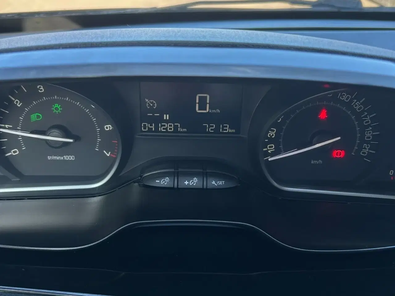 Billede 9 - Peugeot 208 1,2 PureTech 82 Envy