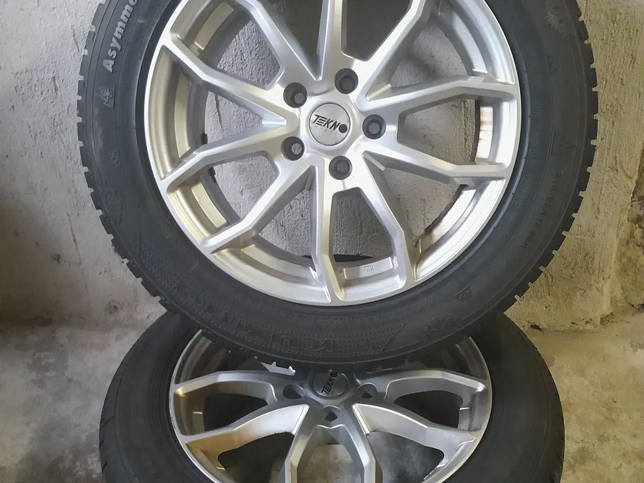 Billede 1 - Flotte alufælge m/vinterdæk