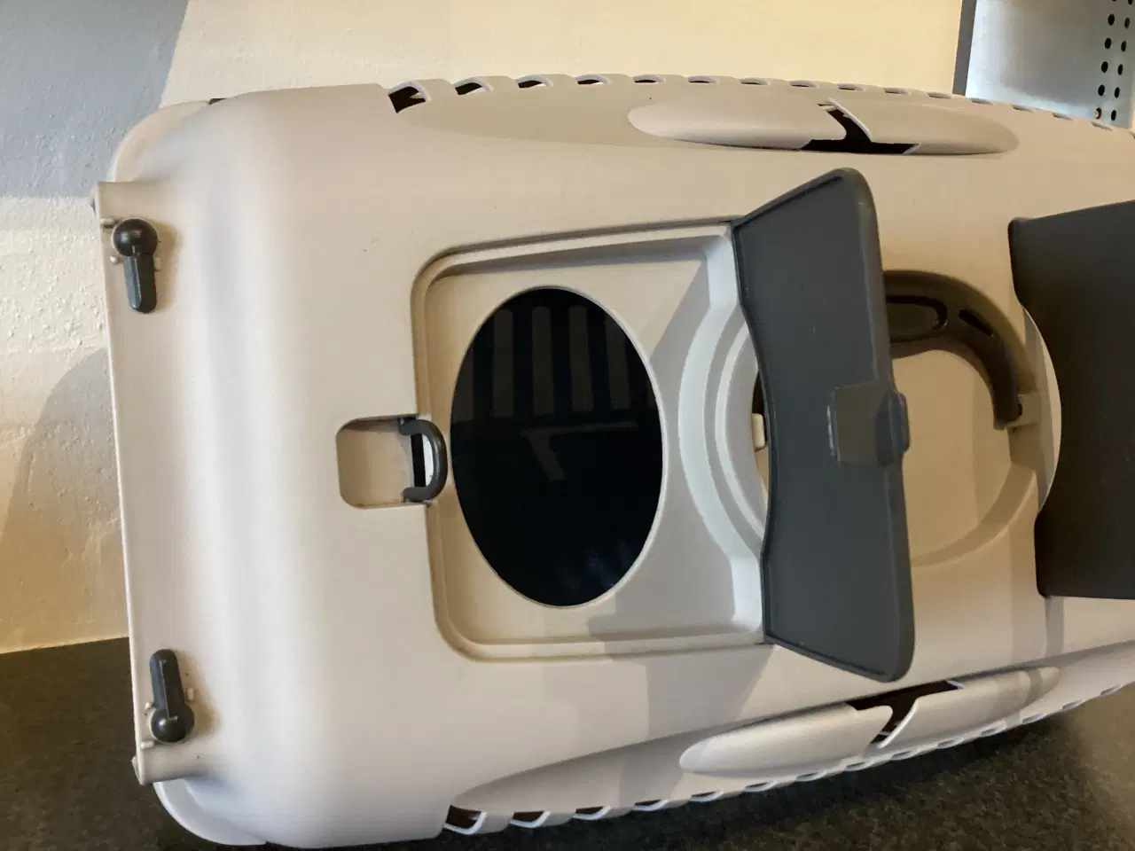 Billede 4 - Stor transportkasse til kat eller lille hund