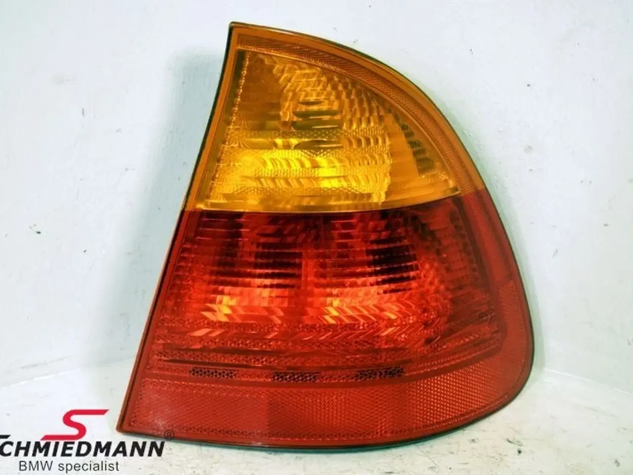 Billede 1 - Baglygte standard gult blink yderste del H.-side B63218368758 BMW E46