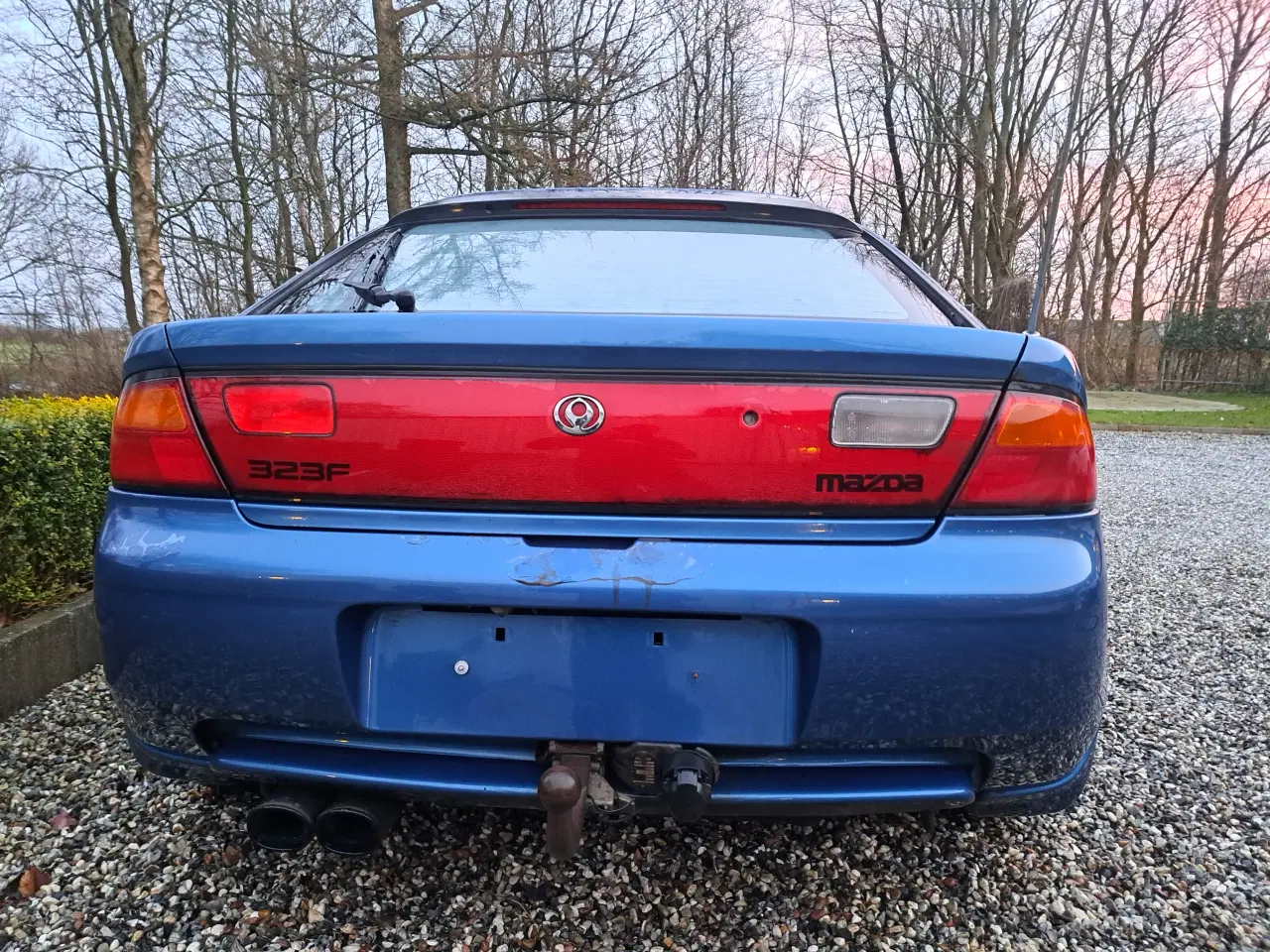 Billede 2 - Mazda 323F 1998. 