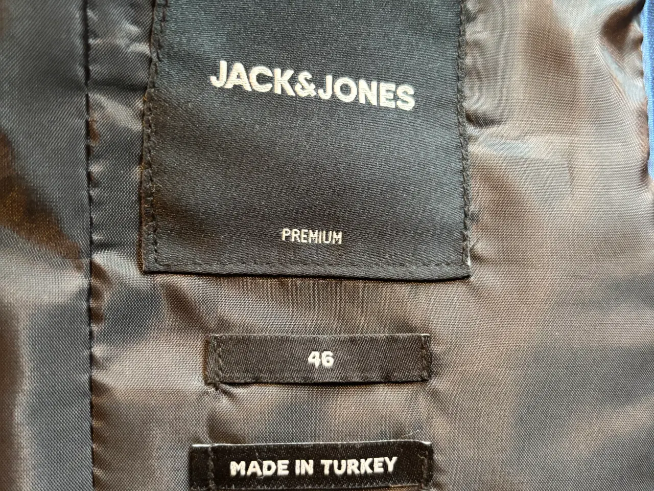 Billede 6 - Konfirmationstøj dreng Jack og jones