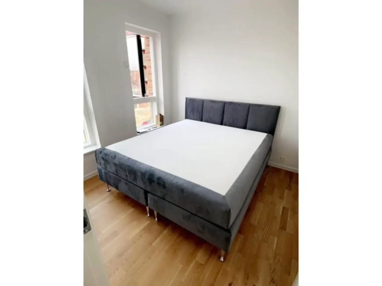 Billede 2 - Velour Kontinental seng
