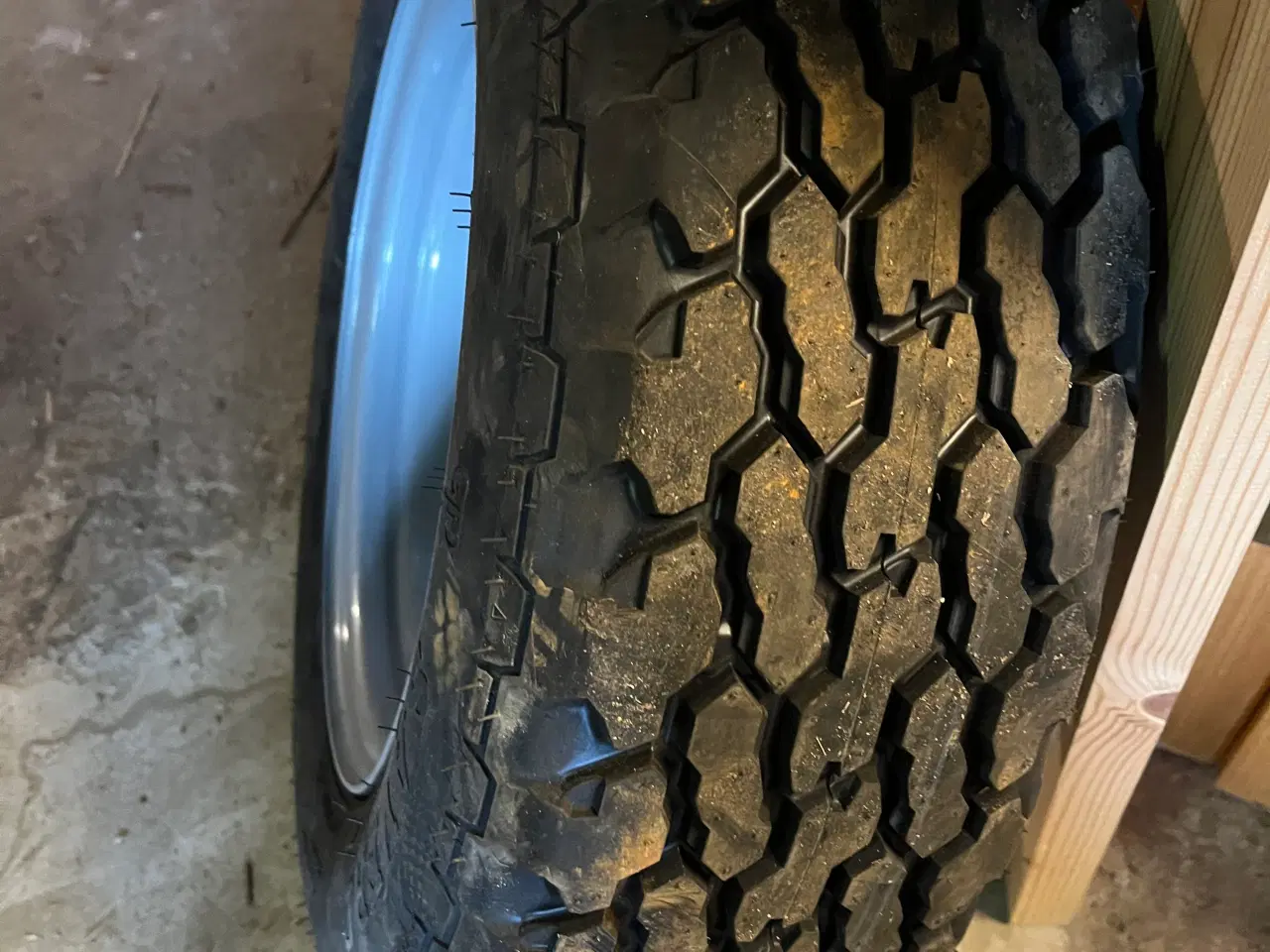 Billede 2 - Hjul til maskintrailer