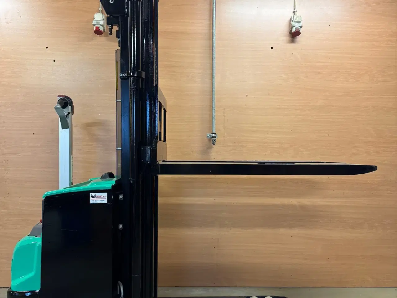Billede 2 - Pallestabler, Mitsubishi SBP12N2. Friløft. 410 cm.