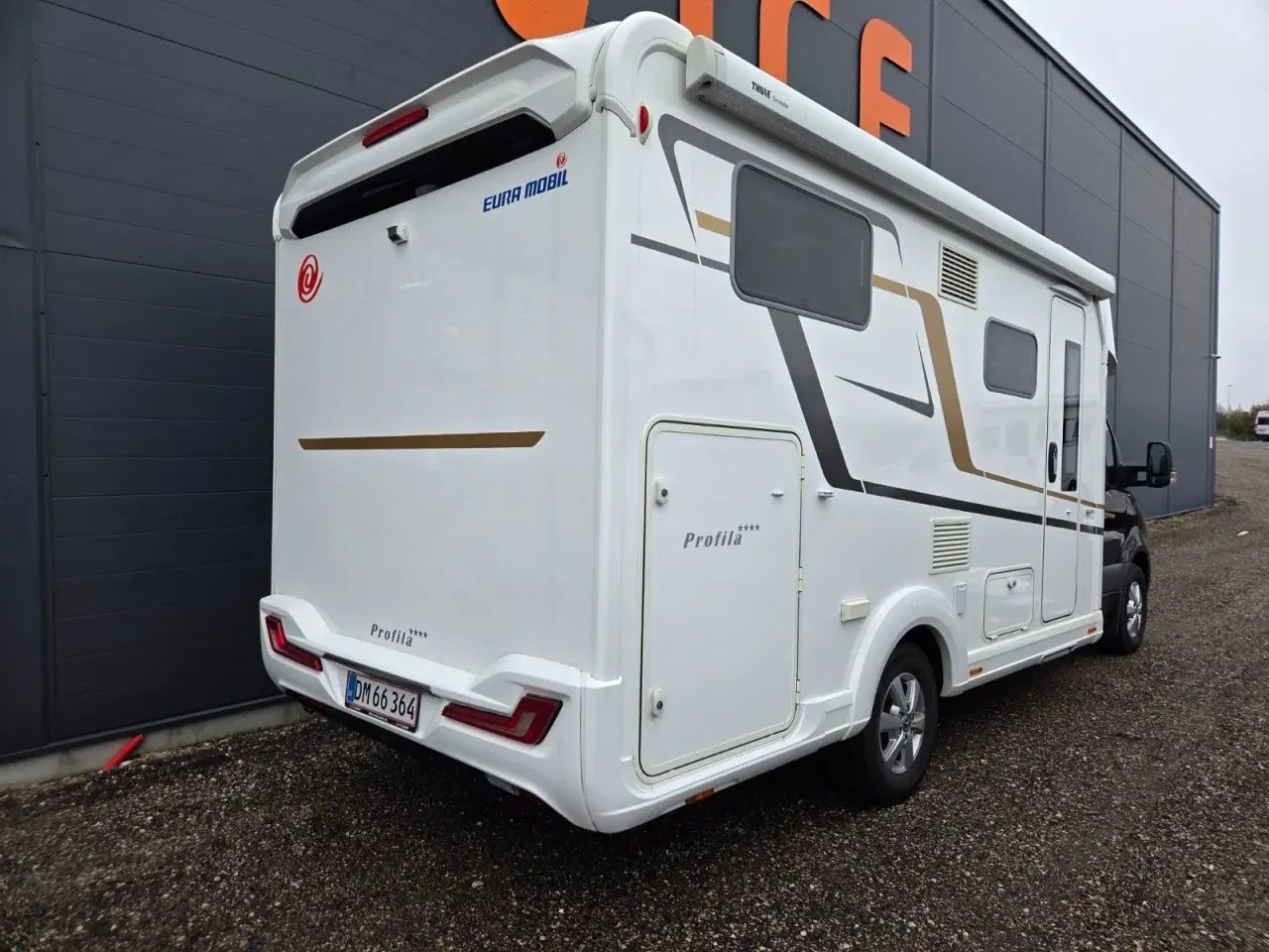Billede 3 - Euramobil T676 EB 2,0 CDi aut.