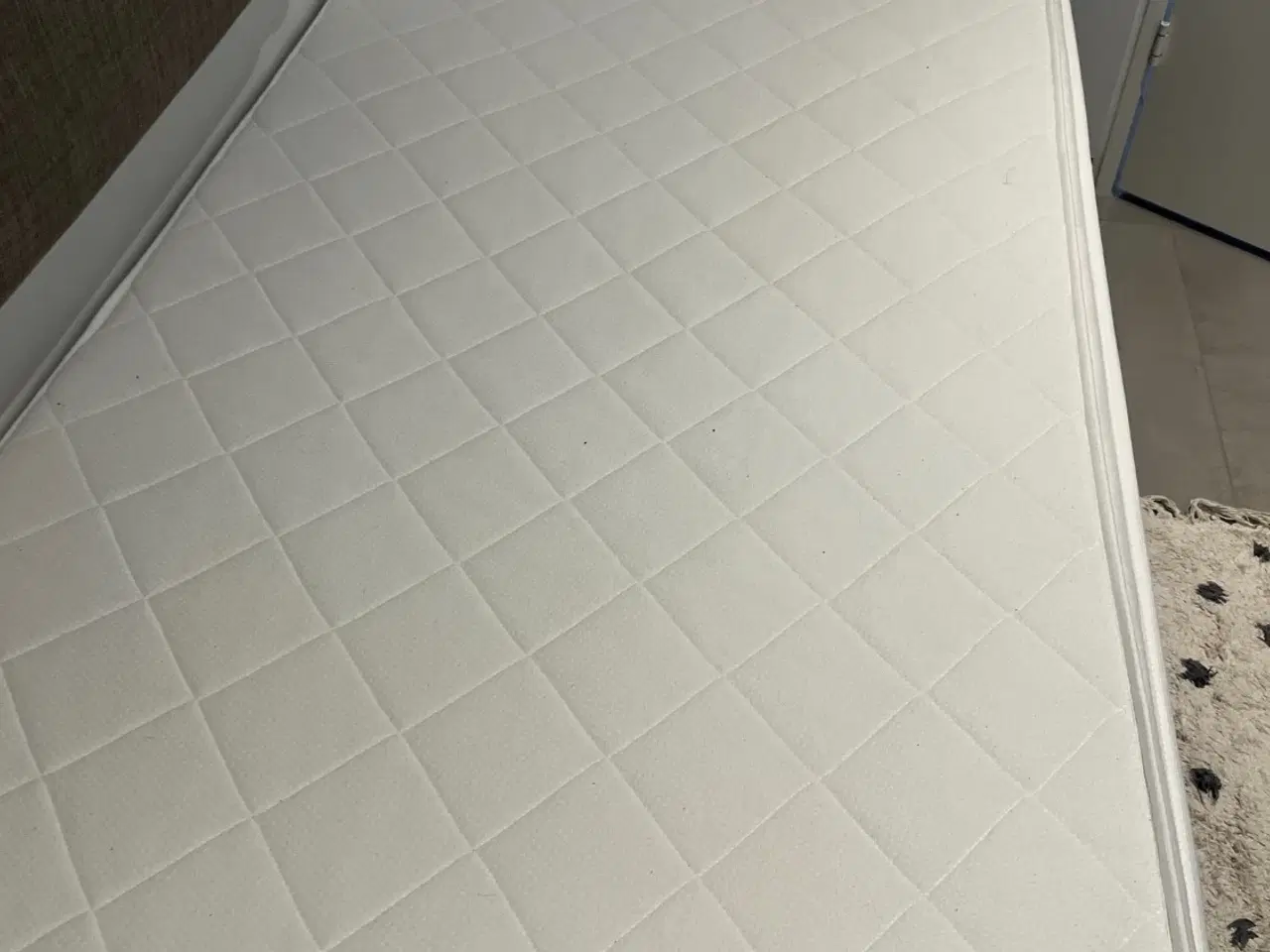 Billede 2 - Enkeltseng, boxmadras