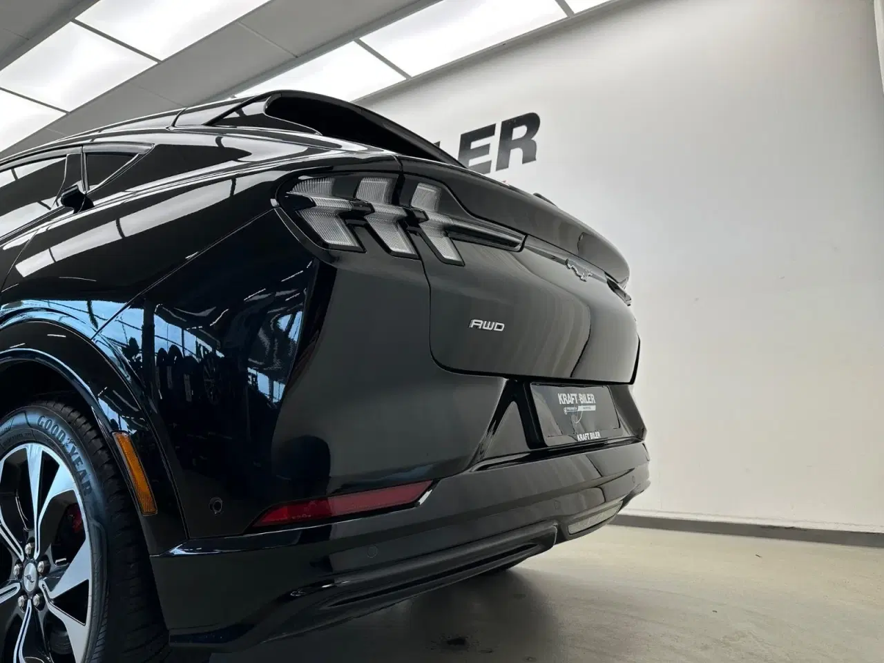 Billede 4 - Ford Mustang Mach-E 70 Premium Standard Range AWD