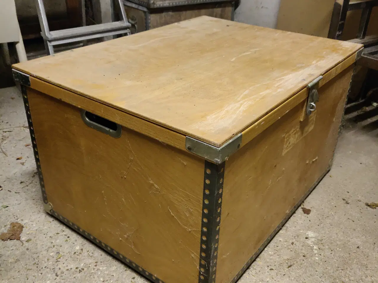 Billede 2 - Plyfa-/krydsfiner kasse 78,5x58x43 cm (LxBxH)